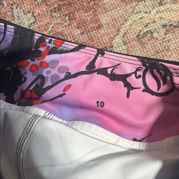 InknBurn shorts and skort EUC size 10 - Picture 4 of 11